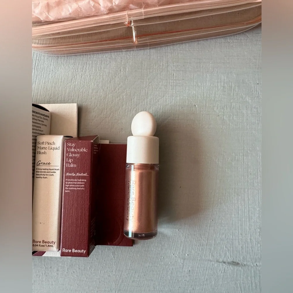 NEW RARE Beauty by Selena Gomez Clear Makeup Bag and Mini Deluxe Lip Samples